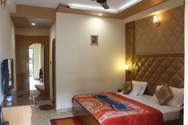 Чамба: Sagrika Resort