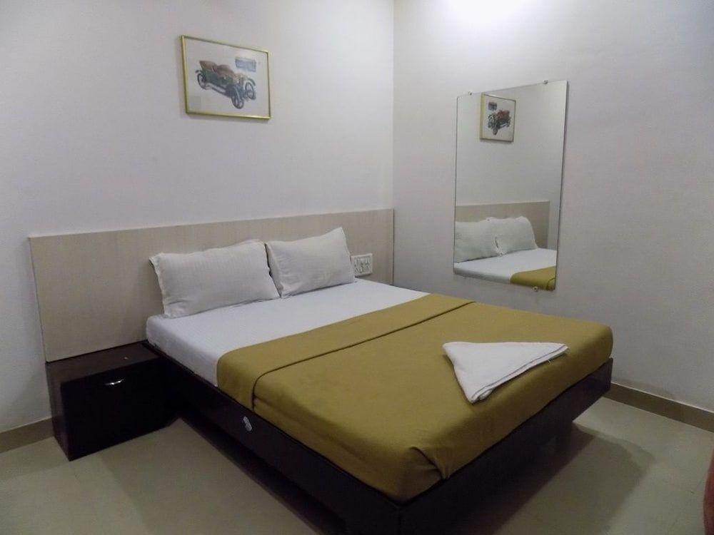 Мумбаи: Hotel Bliss Comfort