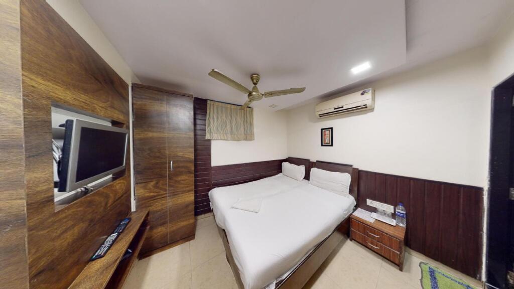 Мумбаи: Hotel K.C Residency