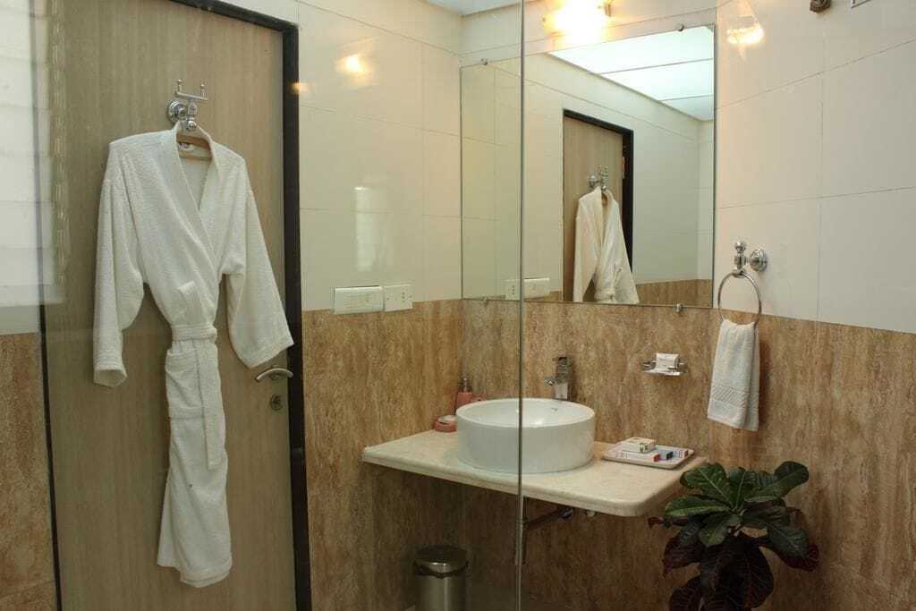 Пуна: Hotel Madhav International