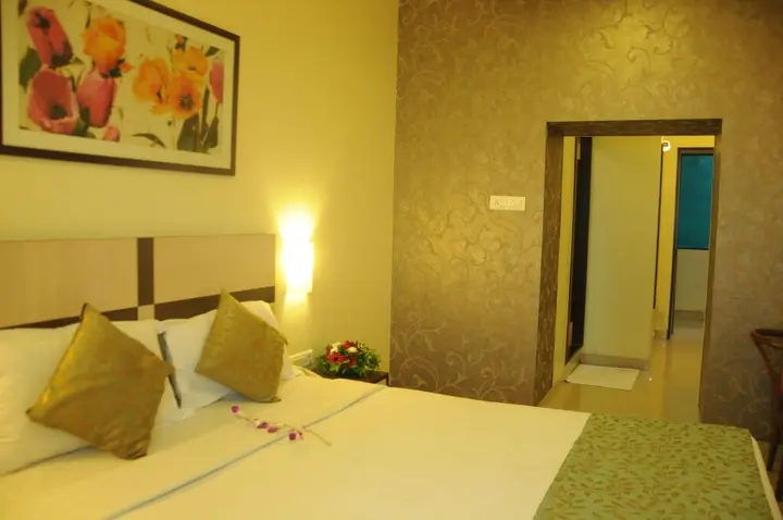 Пуна: Hotel Madhav International