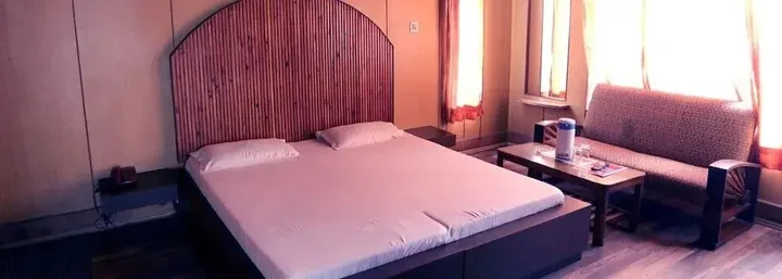 Шимла: OYO 3360 Hotel Ganga