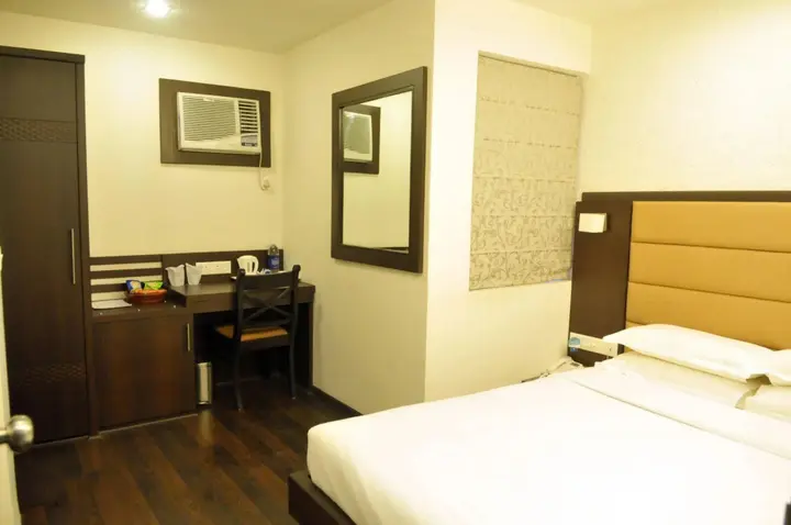 Колката: Relax Inn