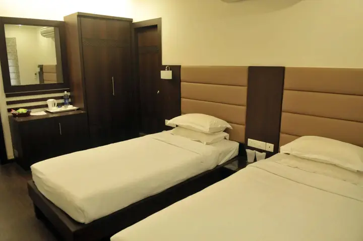 Колката: Relax Inn