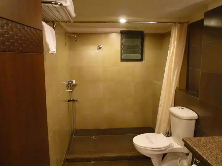 Колката: Relax Inn