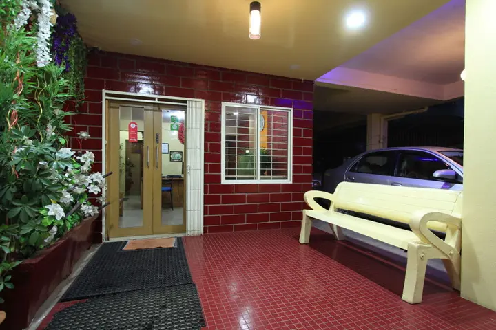 Бангалор: Arra Suites