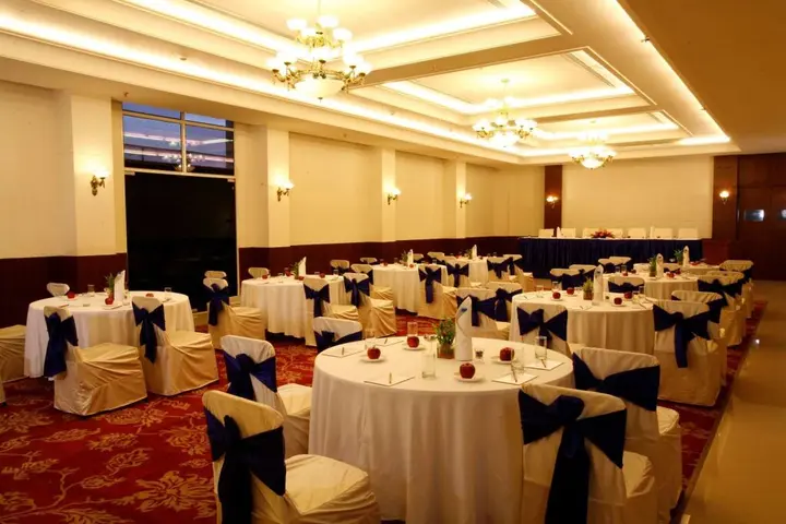 Бахадрабад: Ambrosia Sarovar Portico Haridwar