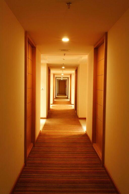 Бахадрабад: Ambrosia Sarovar Portico Haridwar