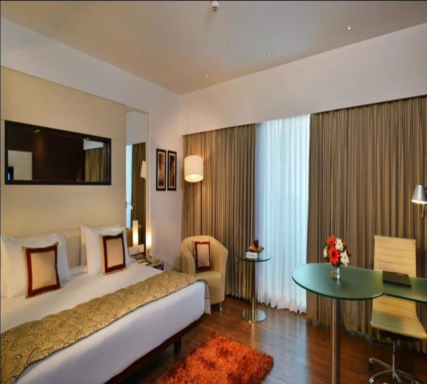Нави-Мумбай: Majestic Court Sarovar Portico Navi Mumbai