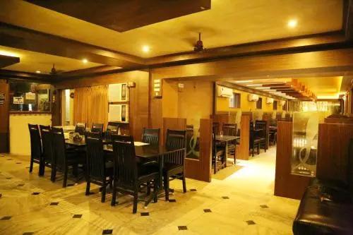 Нагоре: Hotel Seagate