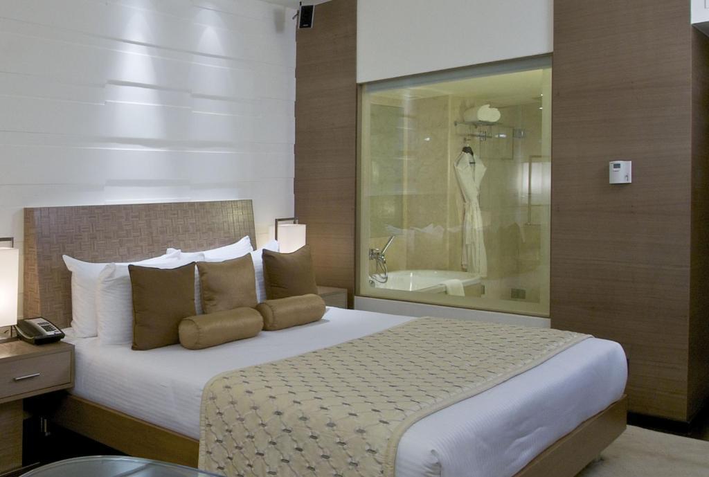 Панаджи: Vivanta Goa, Panaji
