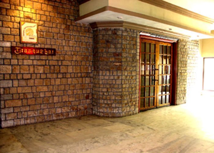 Abu Sarovar Portico — фото 1