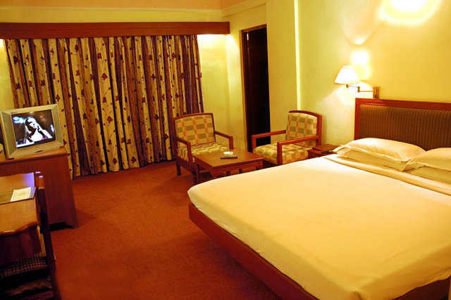 Ченнаи: Abu Sarovar Portico