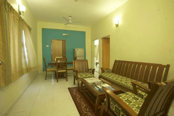 Ченнаи: FabExpress Crescent Inn