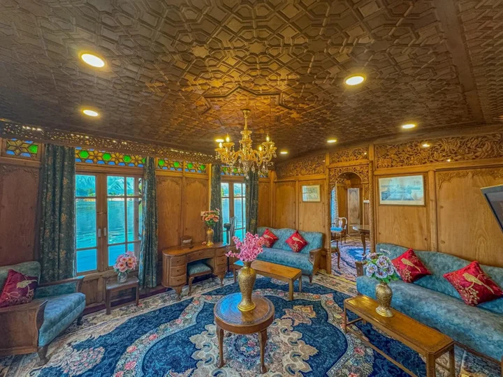 Шринагар: Peacock Houseboats