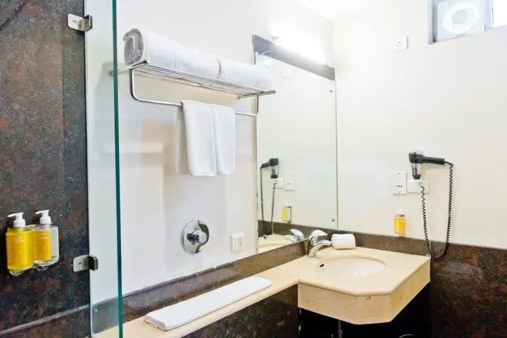 Бангалор: Bloom Hotel - Indiranagar