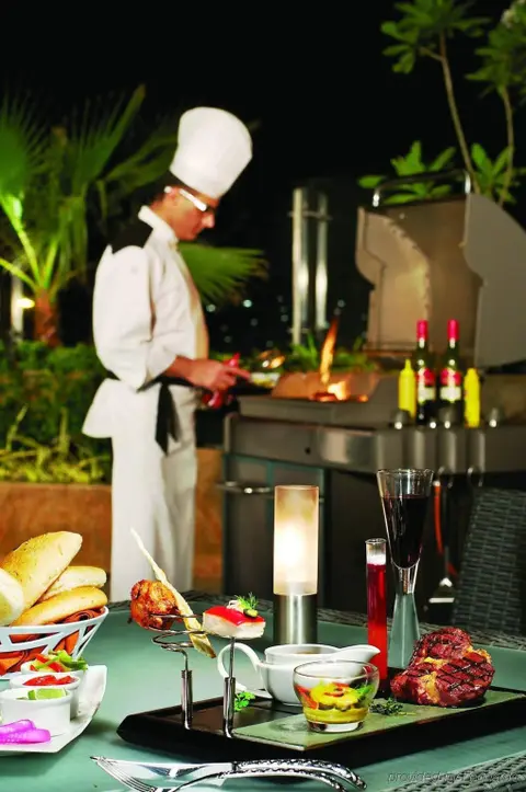 Хидерабад: Vivanta Hyderabad, Begumpet