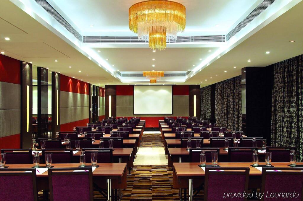 Хидерабад: Vivanta Hyderabad, Begumpet
