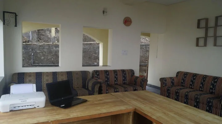 Чубаттакхал: V Resorts - Pauri