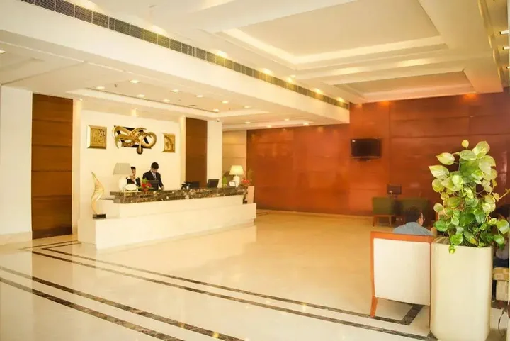 Гуруграм: Hotel Haut Monde