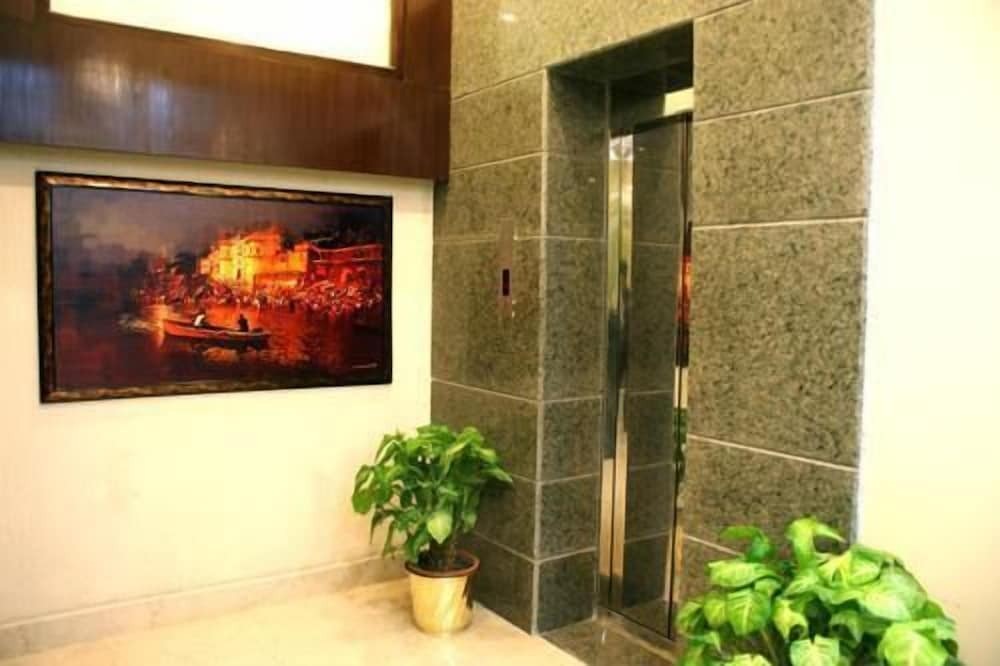 Варанаси: Hotel New Temple's Town