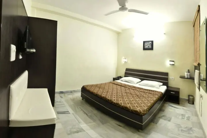 Амритсар: Hotel Akaal Residency