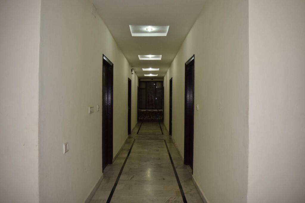 Амритсар: Hotel Akaal Residency