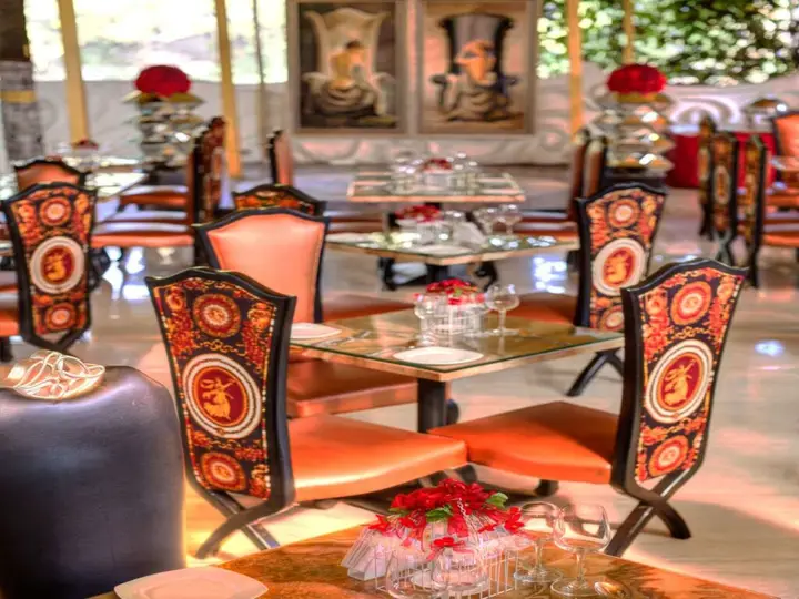 carousel image 5