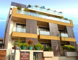 Нойда: Tavisha Villa