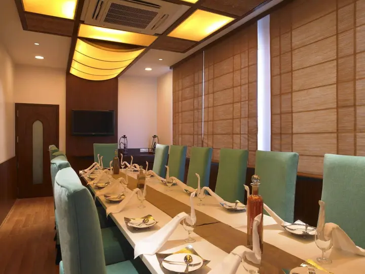 Бангалор: BluPetal - A Business Hotel