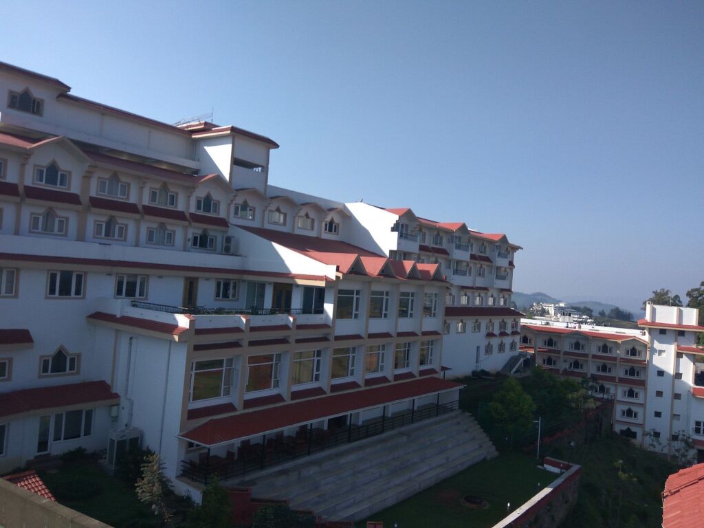 Ути: Sterling Ooty Elk Hill