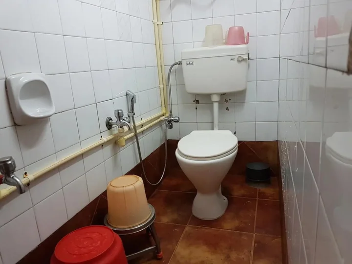 Ути: Hotel Maneck