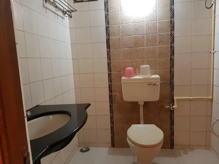 Ути: Hotel Maneck