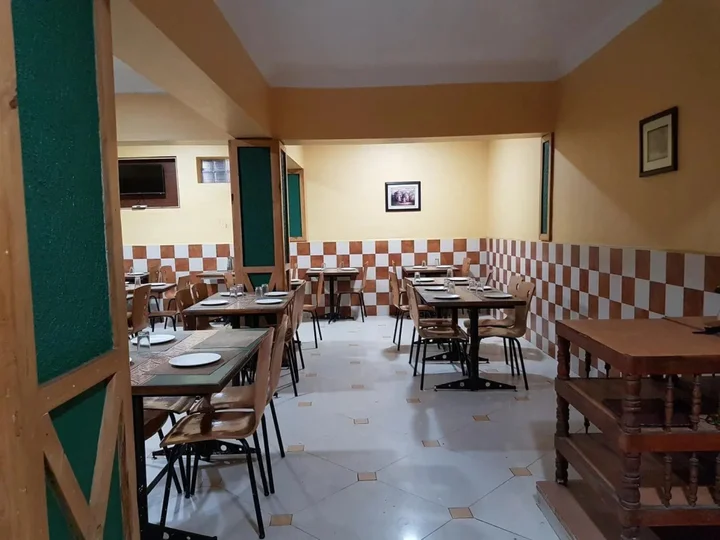 Ути: Hotel Maneck