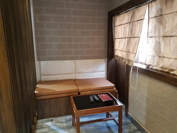 Ути: Hotel Maneck