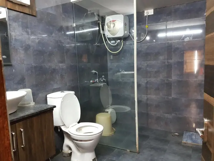 Ути: Hotel Maneck