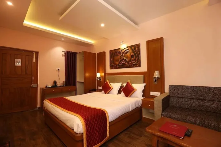 Ути: Hotel Silver Oak