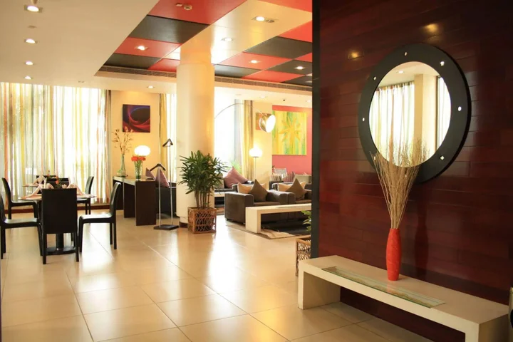 Бангалор: 37th Crescent Hotel