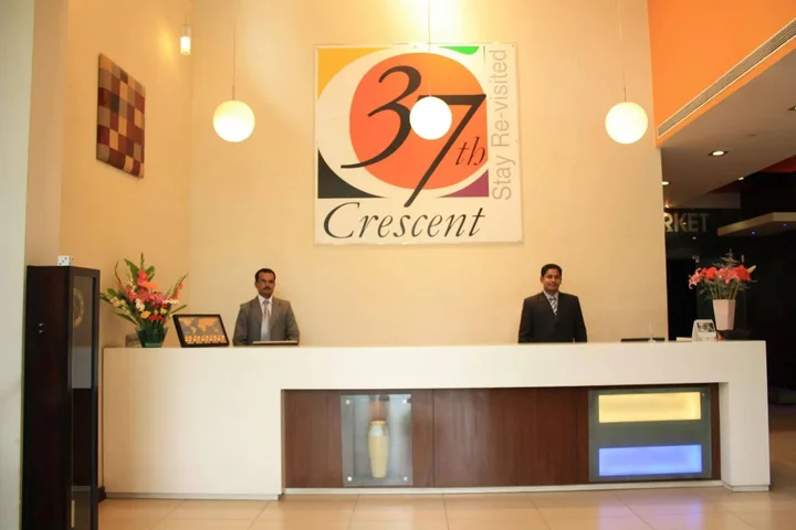 Бангалор: 37th Crescent Hotel