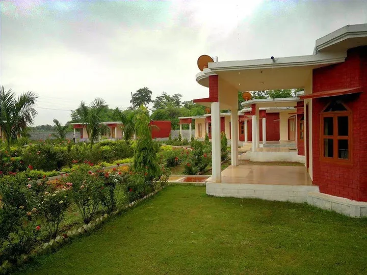 Кхаджурахо: Shri Krishna Jungle Resort