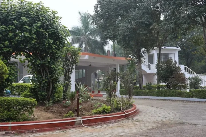 Кхаджурахо: Shri Krishna Jungle Resort