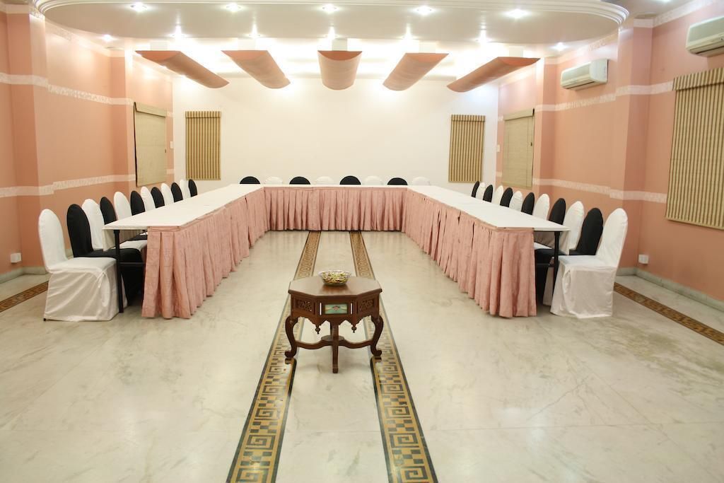 Ченнаи: Crescent Park Hotel