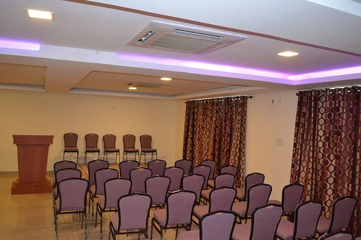 Ченнаи: Red Sun Hotel Apartments