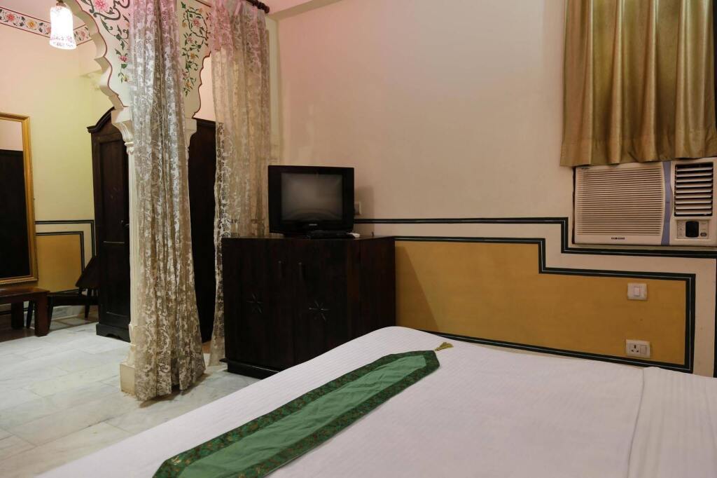 Джайпур: Rani Mahal Hotel