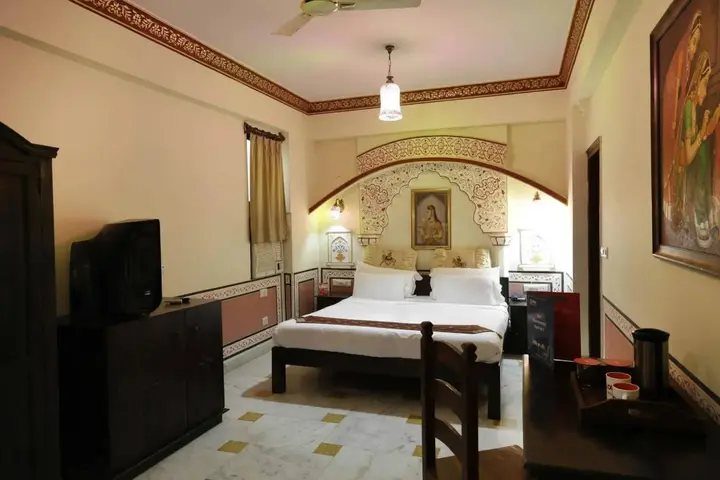 Джайпур: Rani Mahal Hotel