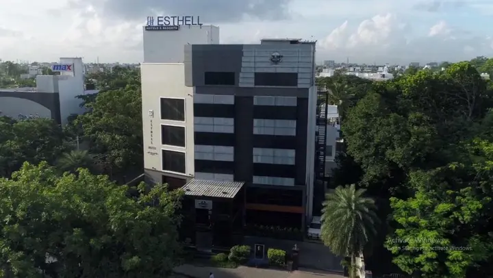 Ченнаи: Hotel esthell