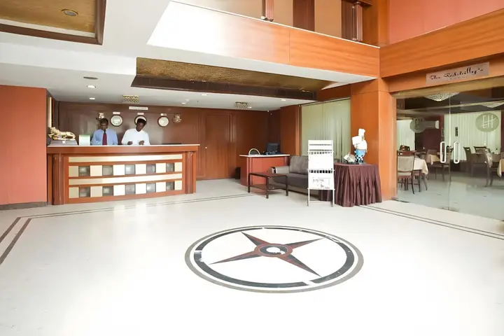 Ченнаи: Hotel esthell
