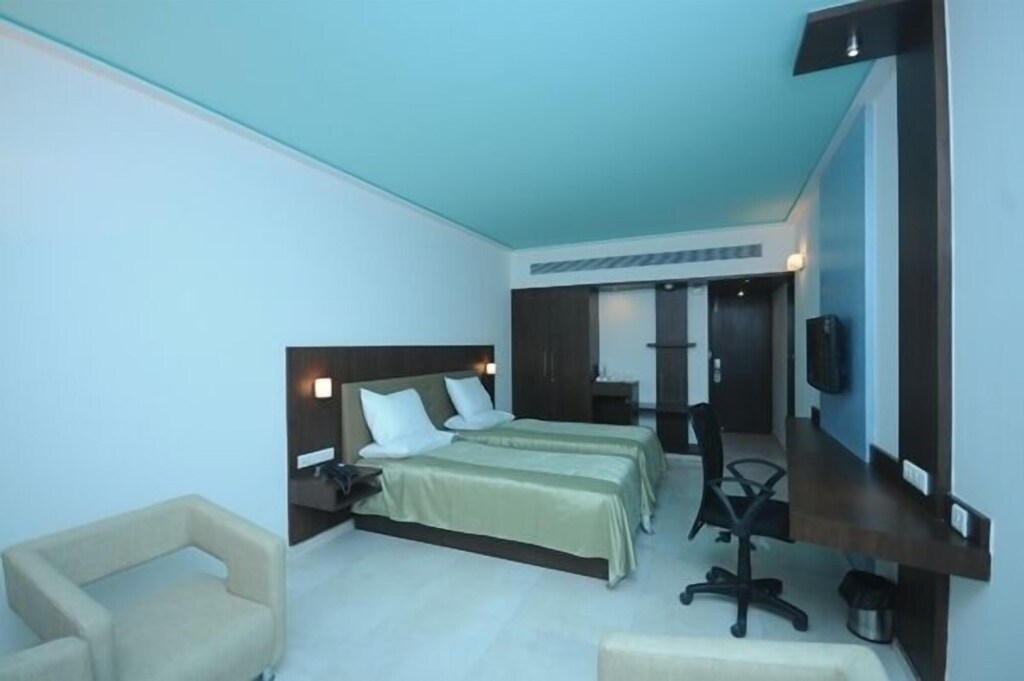 Srinivas Saffron Hotel — фото 2