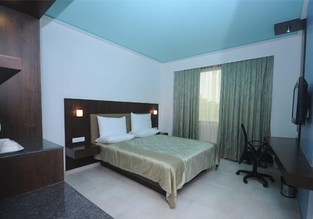 Мангалур: Srinivas Saffron Hotel