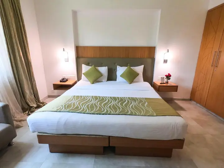 Мангалур: Srinivas Saffron Hotel
